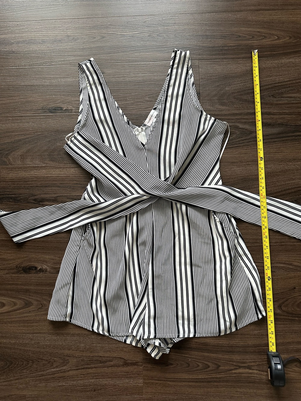 Sunset + Spring Size M Striped Black & White Tie-Front Women's Romper